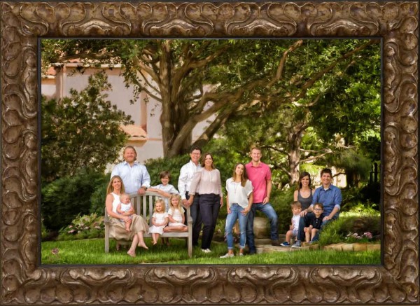 First family portrait with the children and grandchildren First family portrait with the children and grandchildren